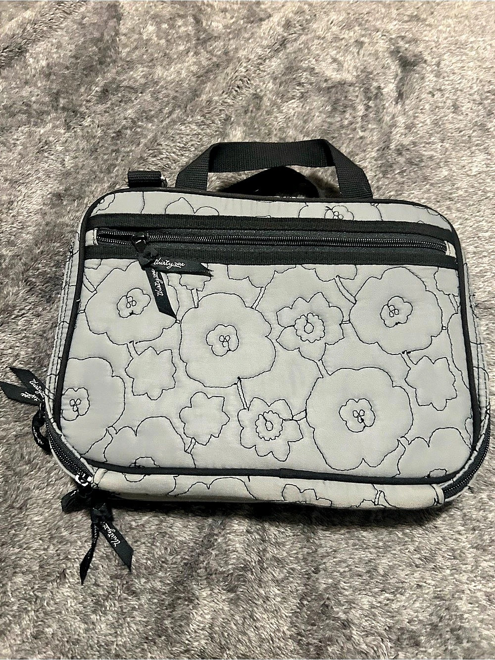 Thirty-One Hanging Traveler Case Floral Cosmetic Bag Gray & Black